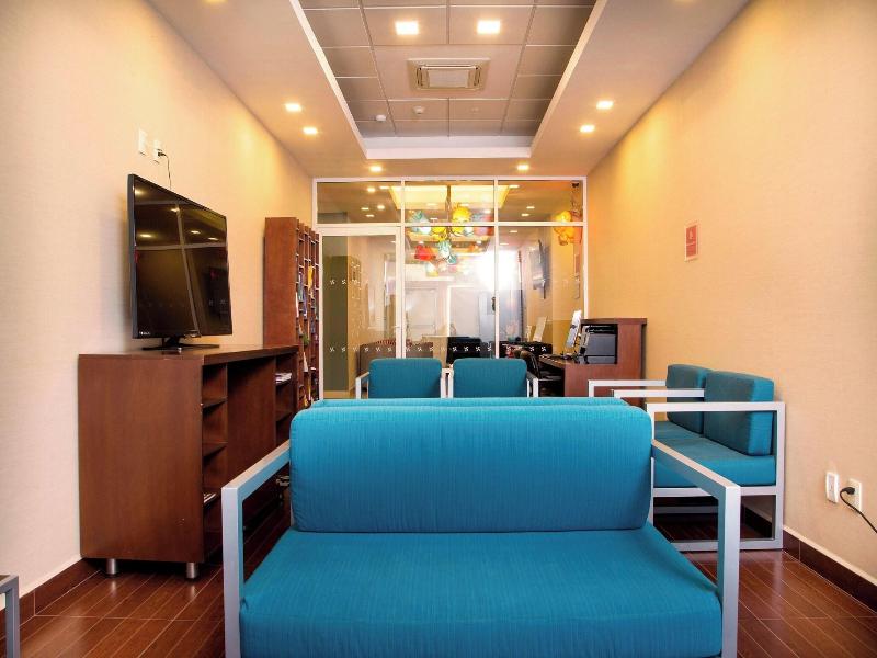 Four Points  By Sheraton Queretaro Norte image