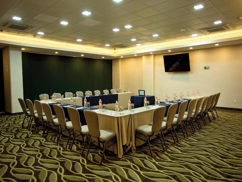 Four Points  By Sheraton Queretaro Norte image