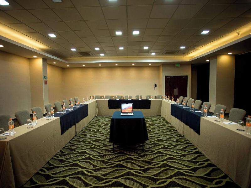 Four Points  By Sheraton Queretaro Norte image