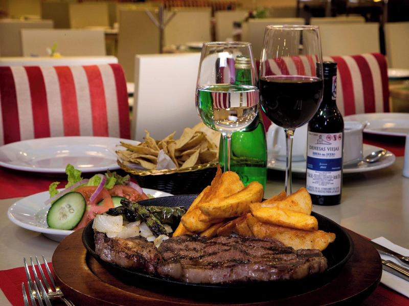 Four Points  By Sheraton Queretaro Norte image