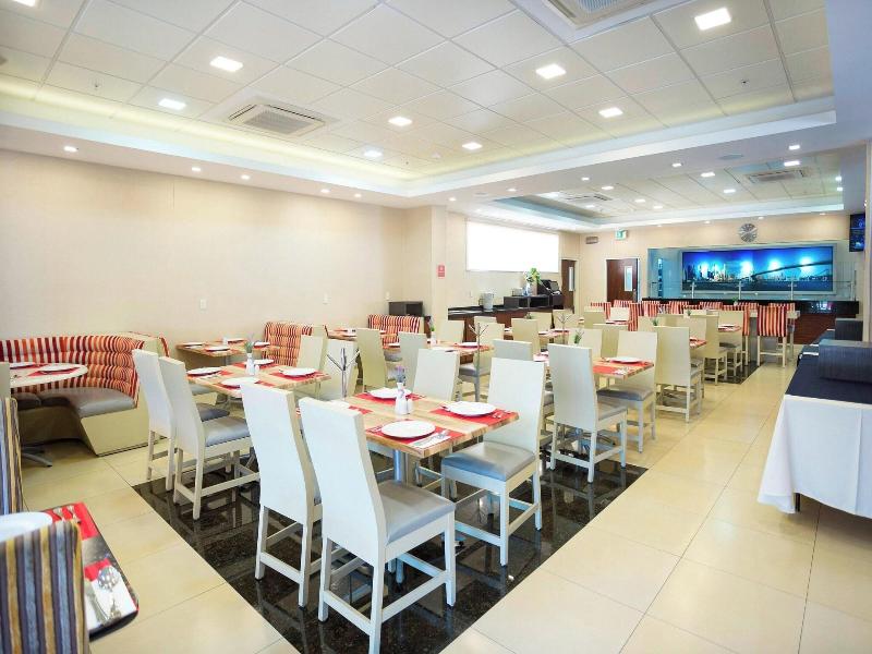 Four Points  By Sheraton Queretaro Norte image