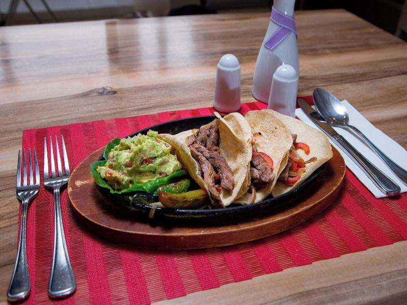 Four Points  By Sheraton Queretaro Norte image