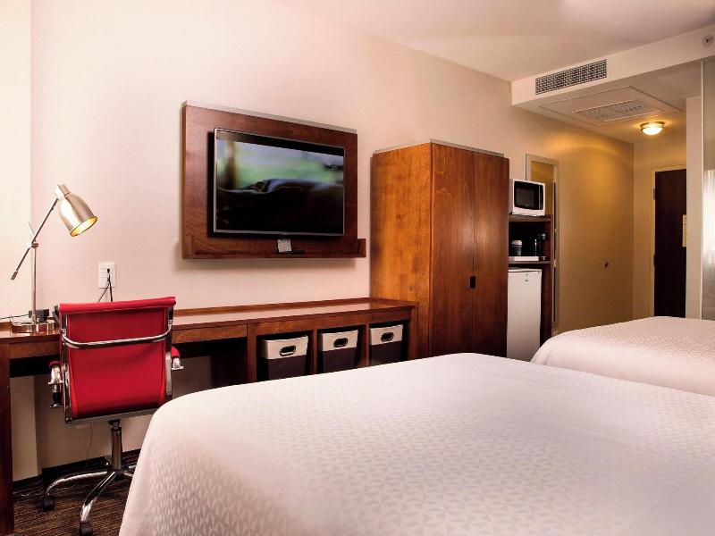 Four Points  By Sheraton Queretaro Norte image