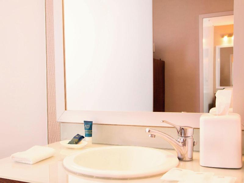 Four Points  By Sheraton Queretaro Norte image