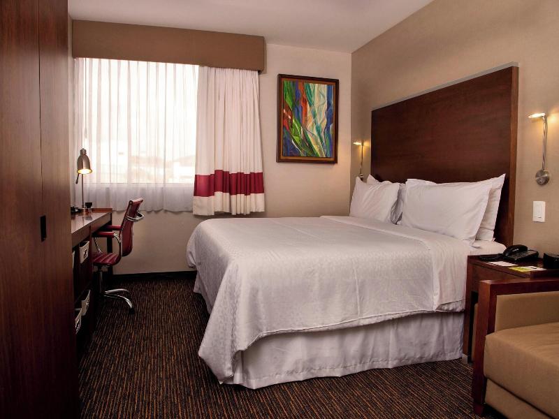 Four Points  By Sheraton Queretaro Norte image