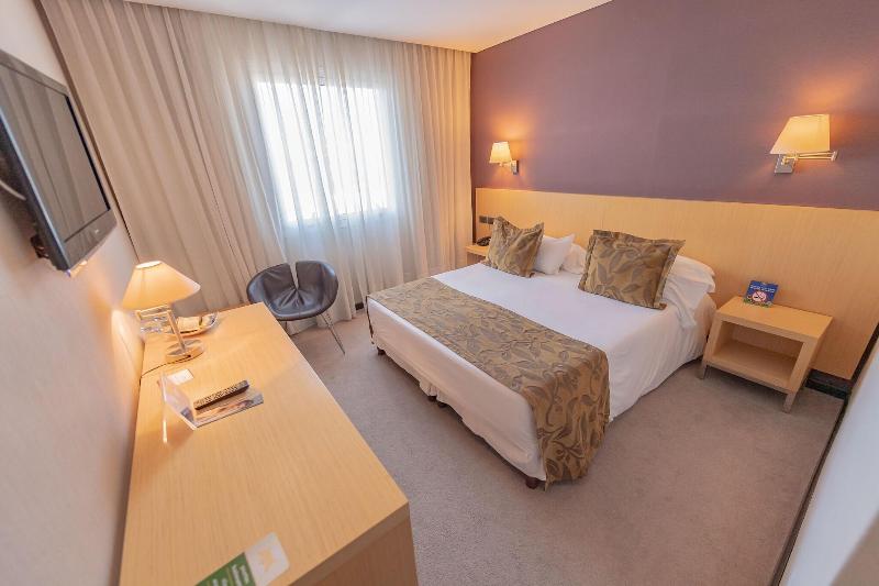 Salto Hotel Y Casino image