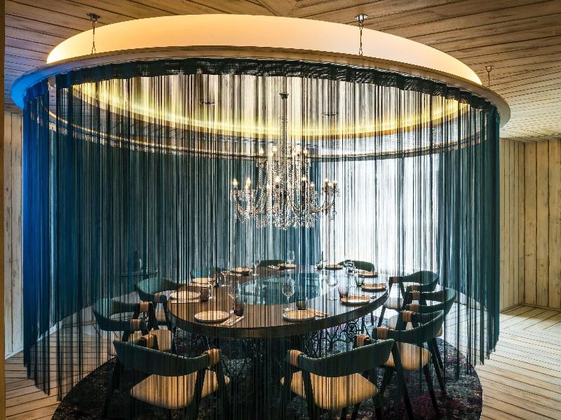 Novotel London Canary Wharf image