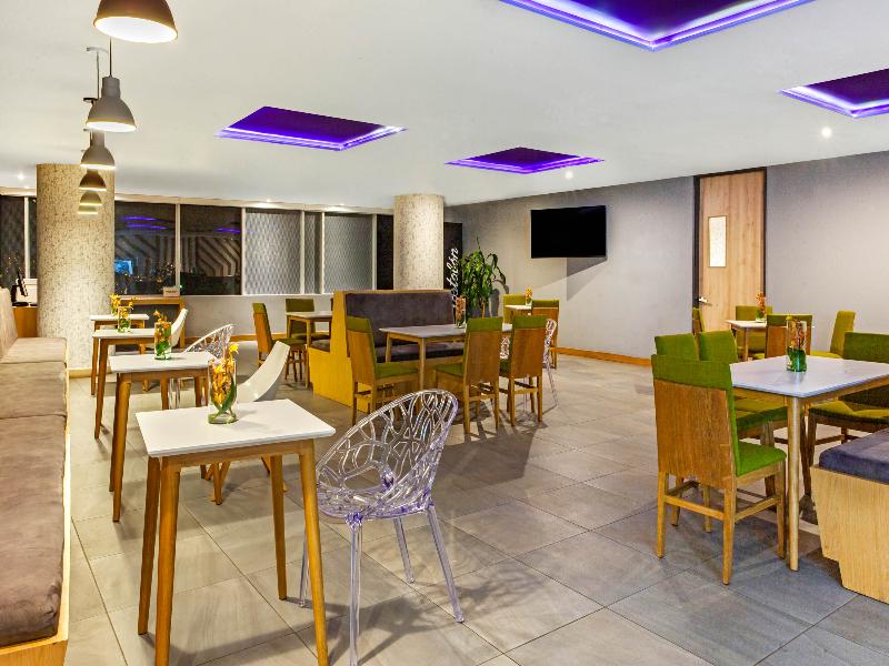 Hotel La Quinta By Wyndham image