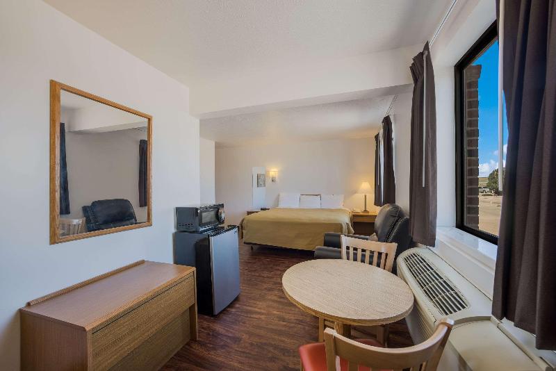 Motel 6 Limon, CO – I-70 image