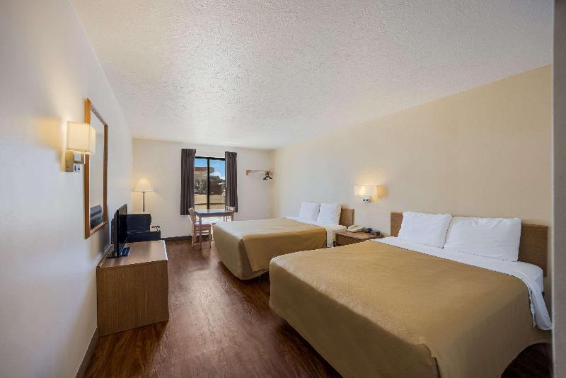 Motel 6 Limon, CO – I-70 image