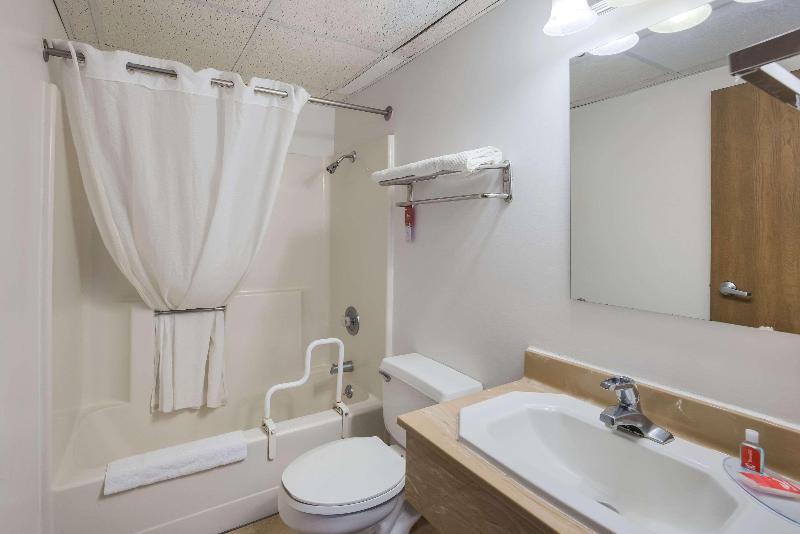 Motel 6 Limon, CO – I-70 image