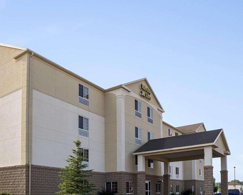 MainStay Suites Bismarck image
