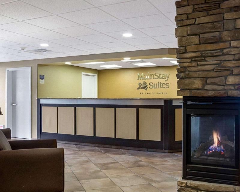 MainStay Suites Bismarck image