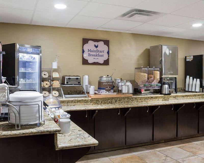 MainStay Suites Bismarck image 8