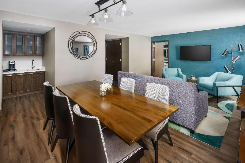 Hilton Garden Inn New York Times Square North image