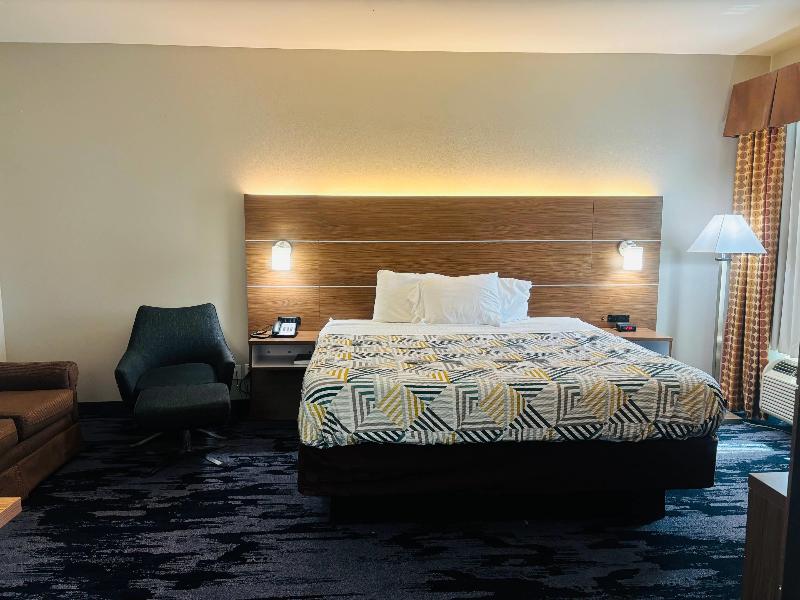 Rodeway Inn & Suites Winnfield image