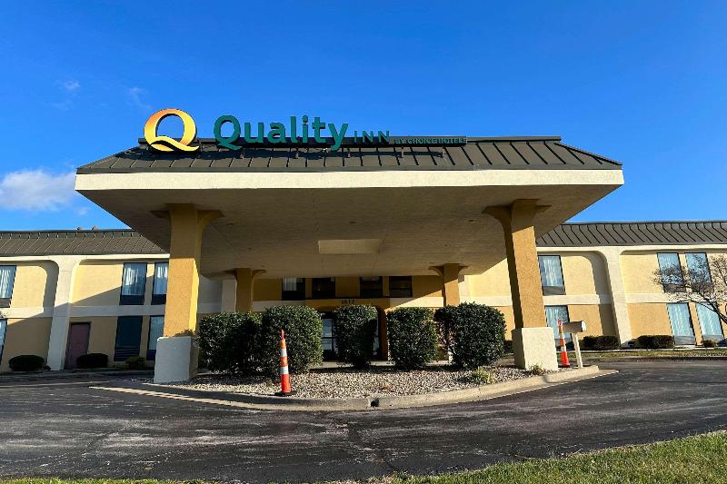 Quality Inn Perryville I-55 image