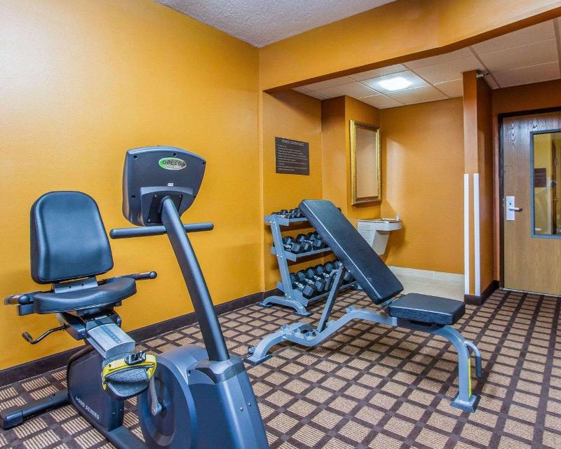 Quality Inn Perryville I-55 image