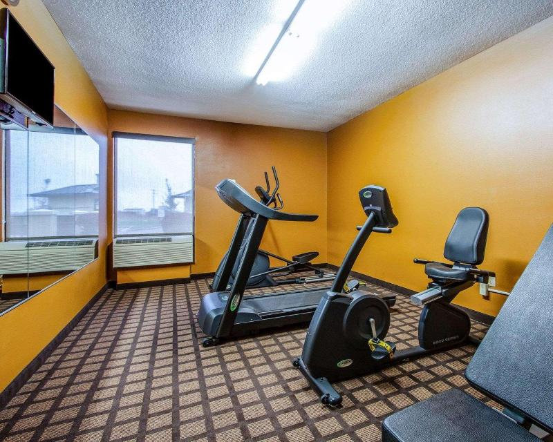 Quality Inn Perryville I-55 image
