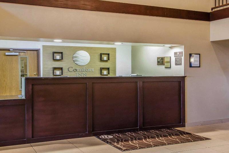 Quality Inn Perryville I-55 image
