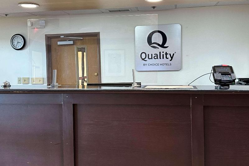 Quality Inn Perryville I-55 image