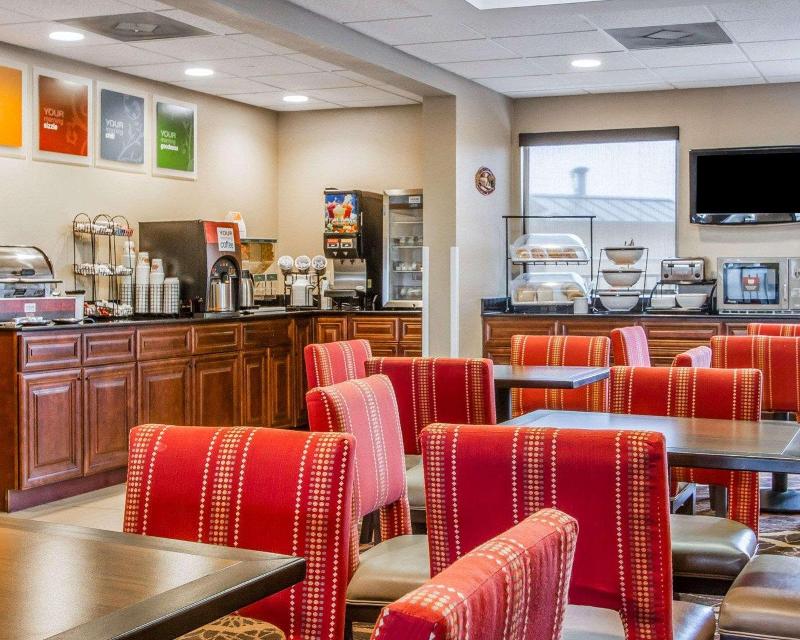 Quality Inn Perryville I-55 image