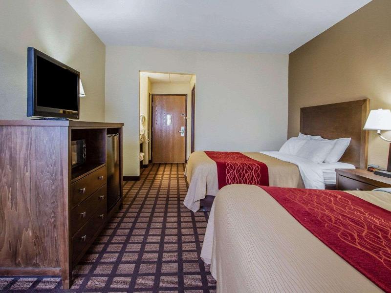 Quality Inn Perryville I-55 image