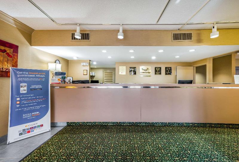 Econo Lodge Corinth image