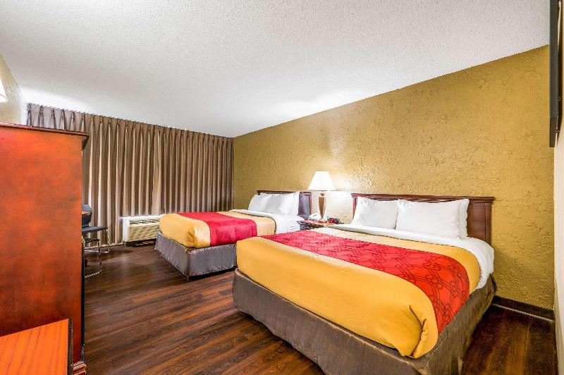 Econo Lodge Corinth image