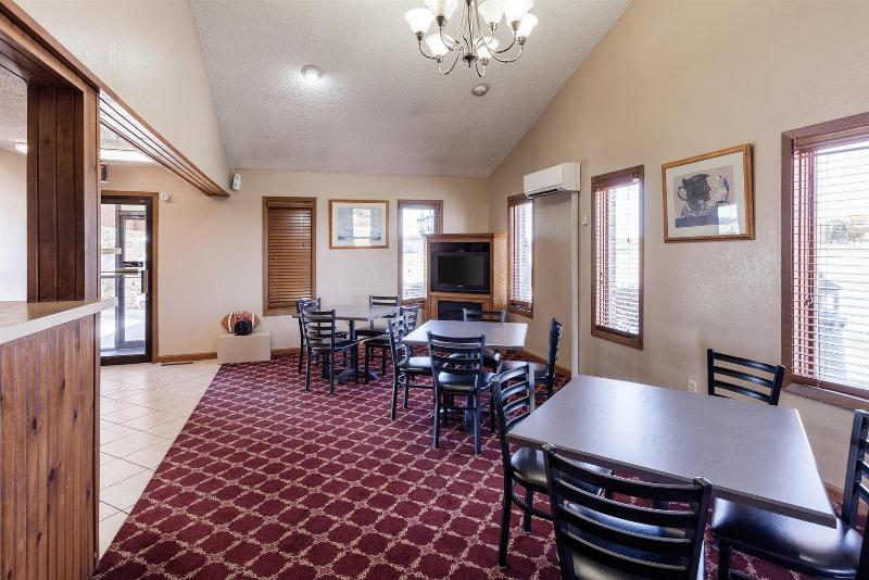 Rodeway Inn Hastings image
