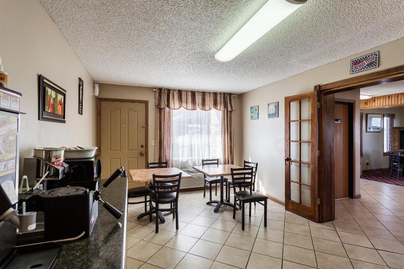 Rodeway Inn Hastings image