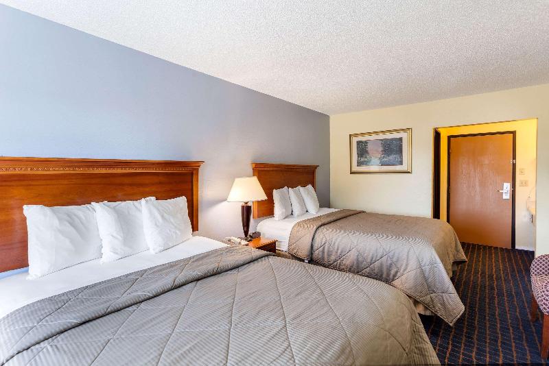 Rodeway Inn Hastings image