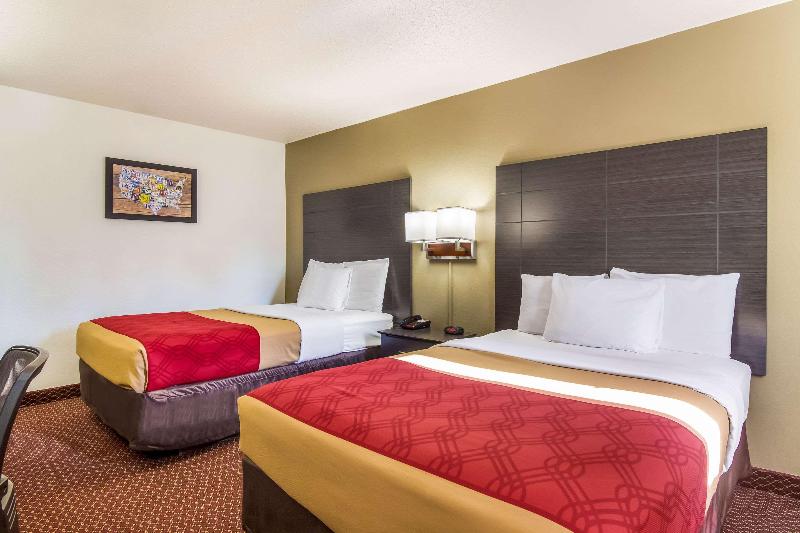 Days Inn by Wyndham Somerset PA I-70 I-76 image