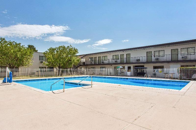 Quality Inn Stateline image