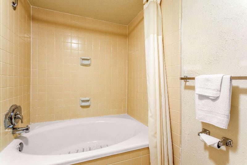 Quality Inn Stateline image
