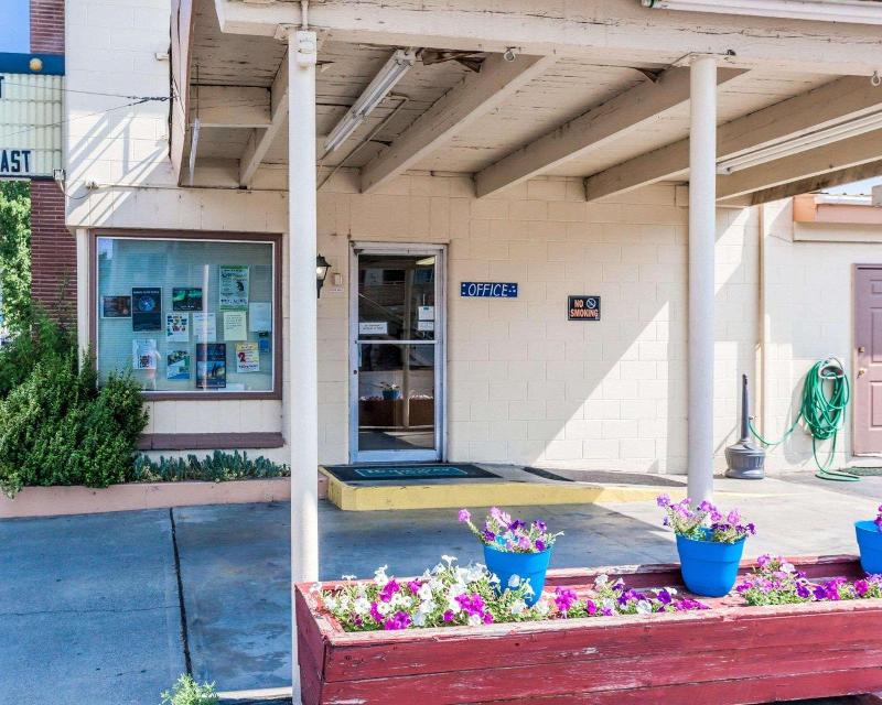 Rodeway Inn & Suites Omak - Okanogan image
