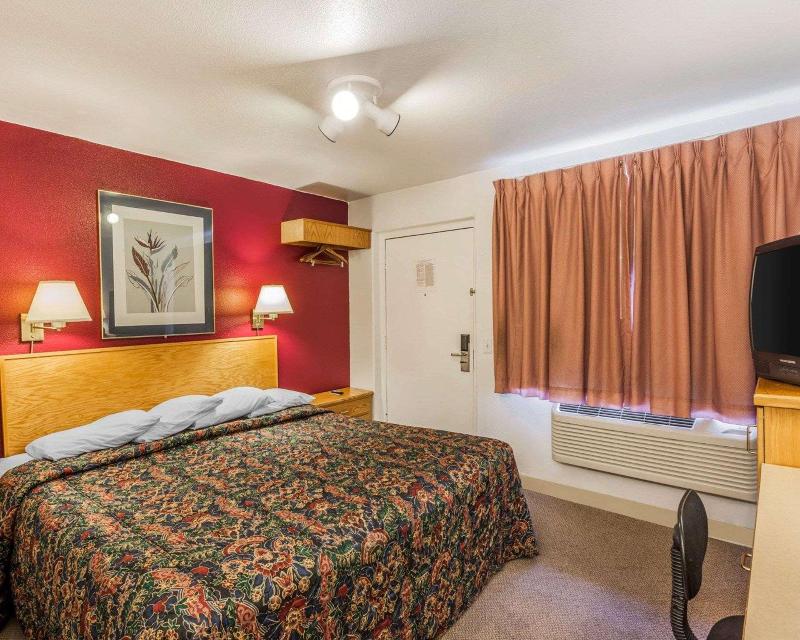 Rodeway Inn & Suites Omak - Okanogan image