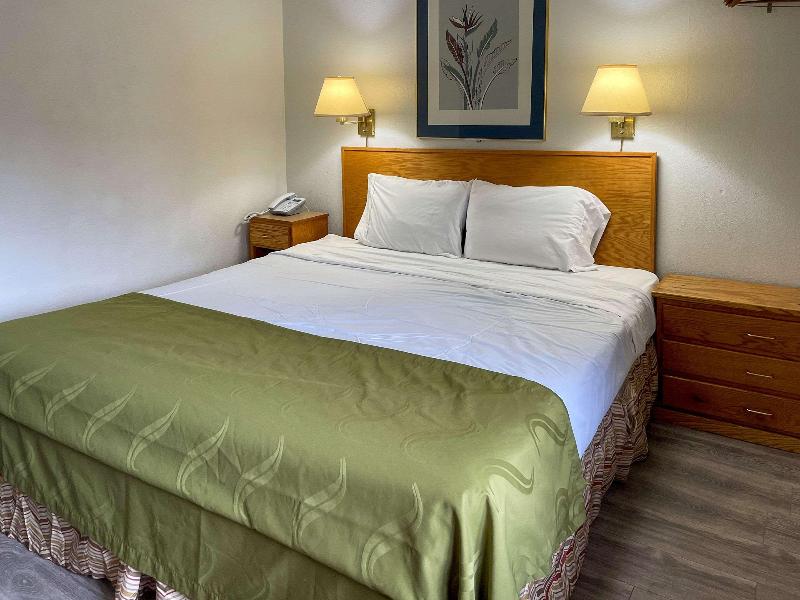 Rodeway Inn & Suites Omak - Okanogan image
