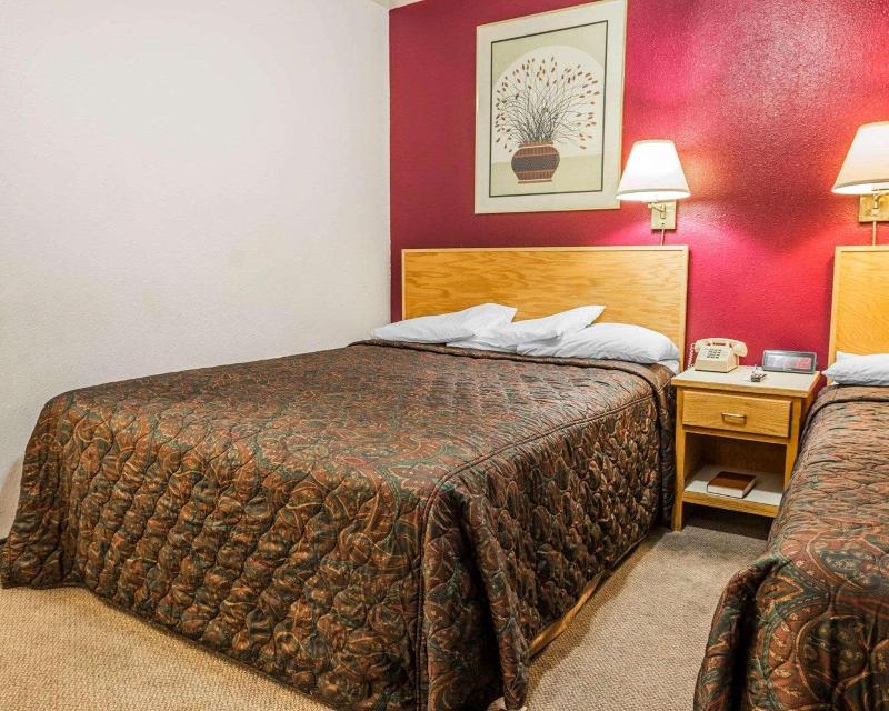 Rodeway Inn & Suites Omak - Okanogan image
