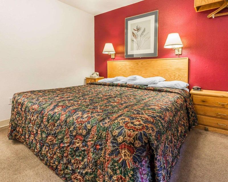 Rodeway Inn & Suites Omak - Okanogan image