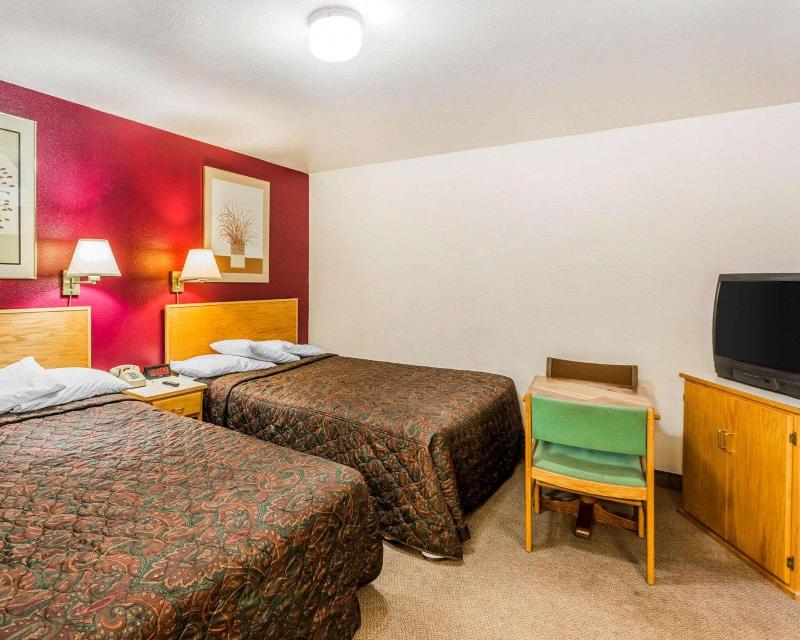 Rodeway Inn & Suites Omak - Okanogan image