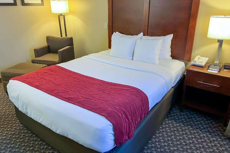Comfort Inn Colville image