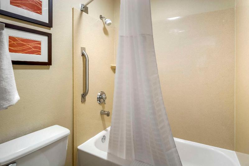 Comfort Inn Colville image