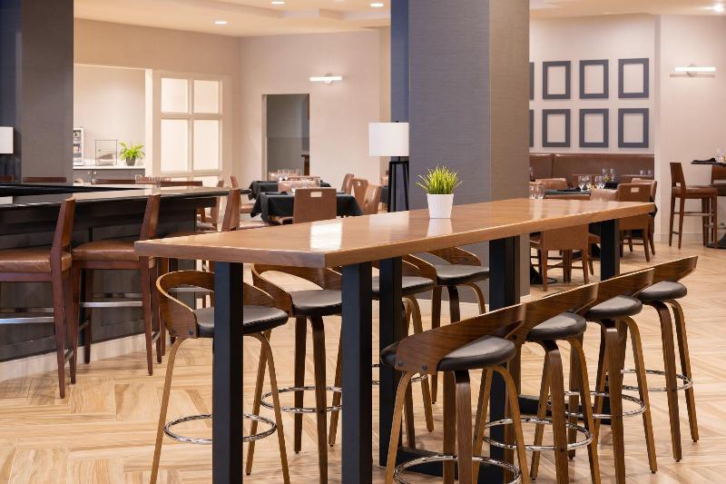 Sheraton Detroit Novi Hotel image
