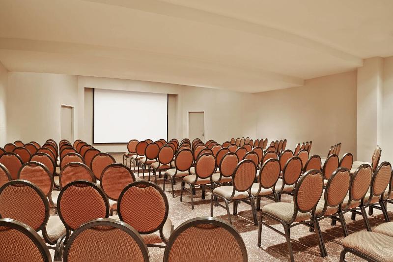 Sheraton Detroit Novi Hotel image