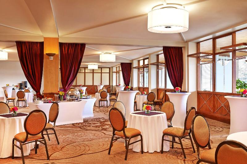 Sheraton Detroit Novi Hotel image