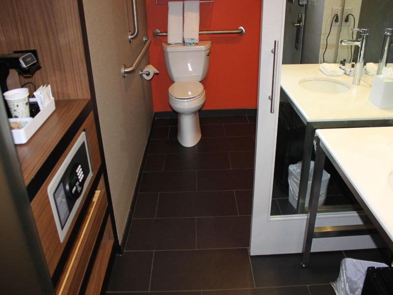 DOUBLE Accessible — photo 10