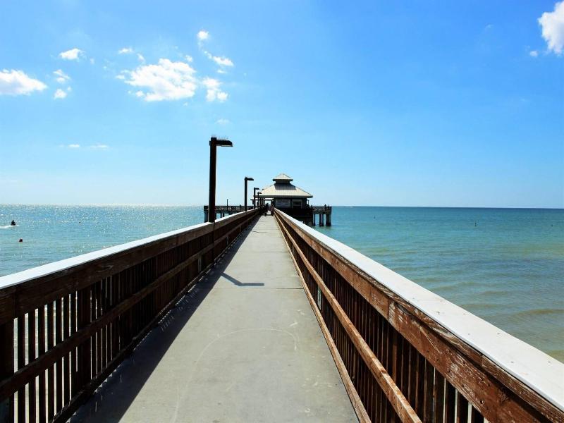 Lovers Key Resort 401 - Wkly image