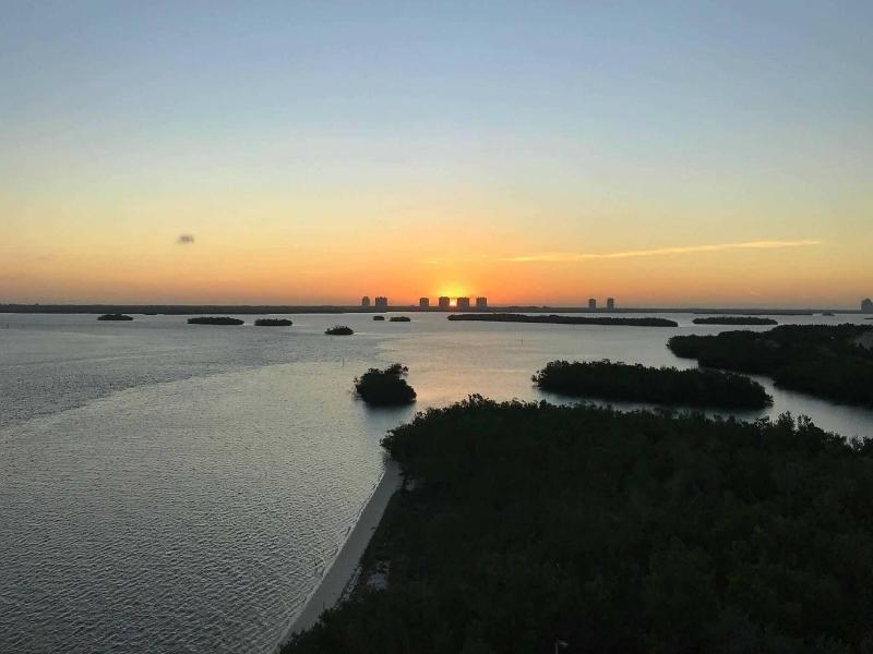 Lovers Key Resort 401 - Wkly image