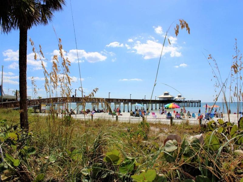 Lovers Key Resort 401 - Wkly image